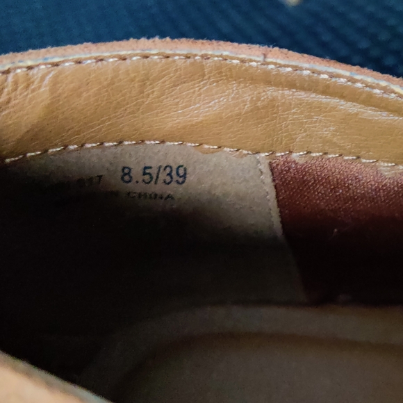 Suede ankle boot with wedge sole - Picture 6 of 8